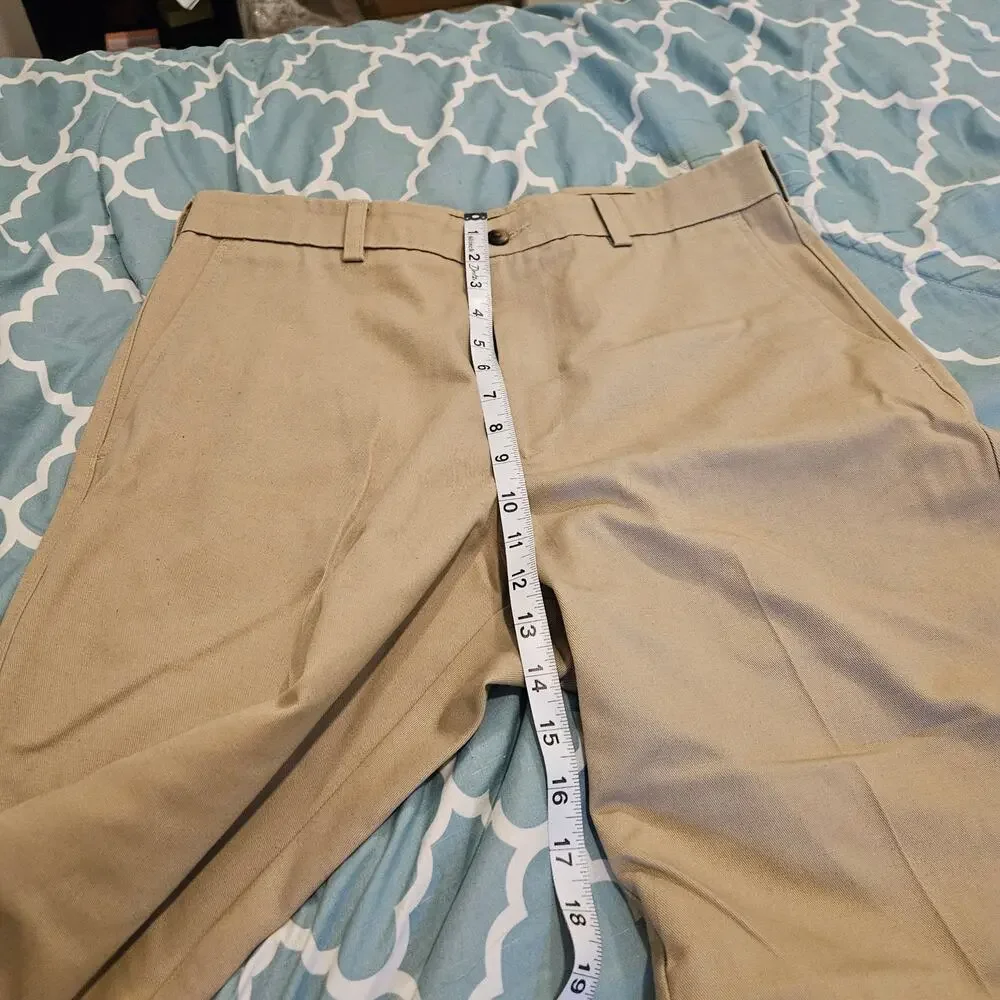 St. Johns Bay Mens 32x32 Khaki Pants Loose Fit Flat Front Casual Chino Beige